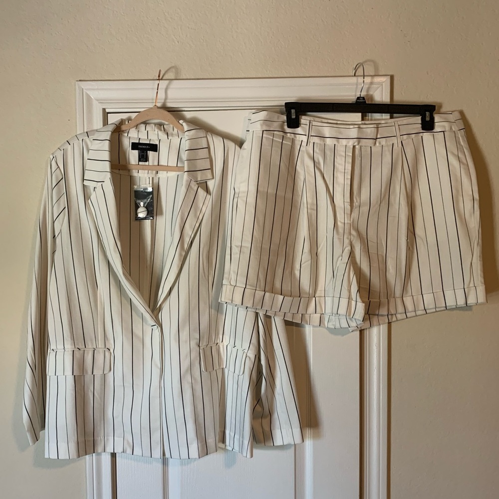 2piece blazer and short set.